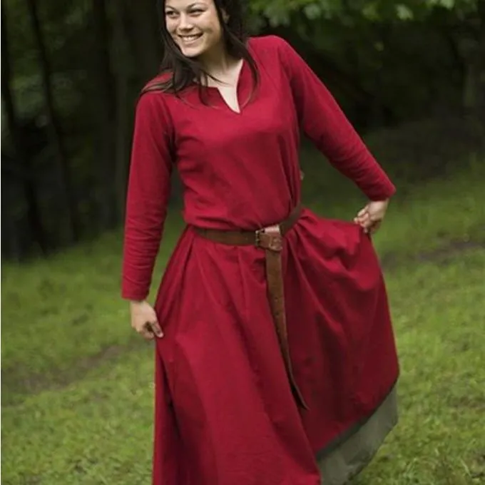 Epic Armoury Basic Dress, Dark Red/brown 3 Epic Armoury Basic Dress, Dark Red/brown