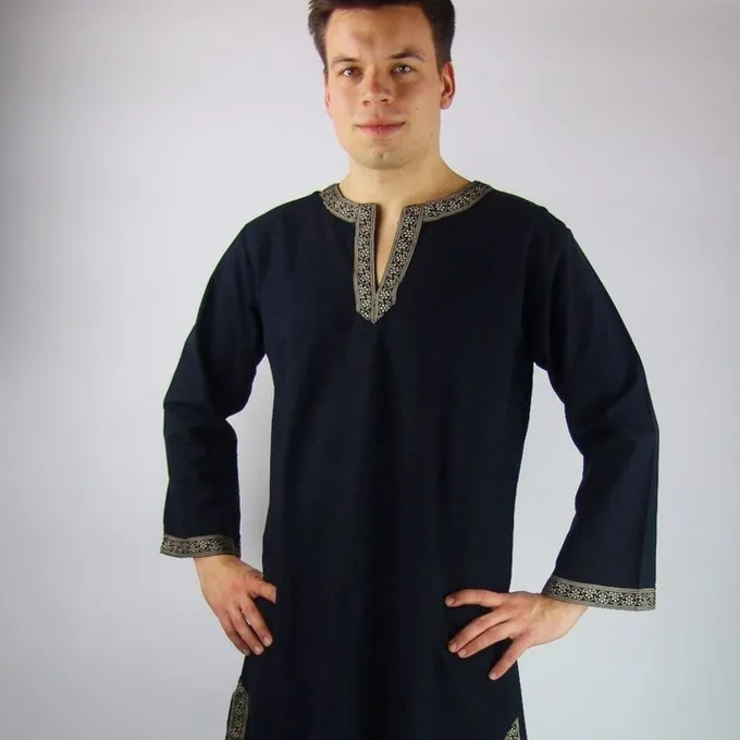 Leonardo Carbone Celtic Tunic Finn Black 3 Leonardo Carbone Celtic Tunic Finn Black