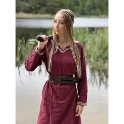 Leonardo Carbone Early Medieval Dress Aelswith, Red -Viking Clothing Shop early medieval dress aelswith red 5