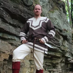 Leonardo Carbone Leg Wrappings Hredulf, Red -Viking Clothing Shop leg wrappings hredulf red 3